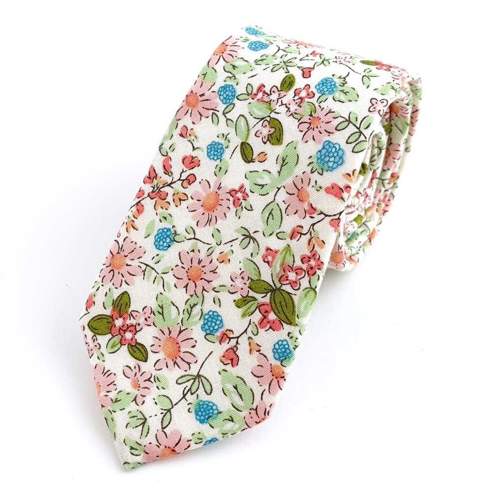 Men’s White & Pink Whimsical Floral Slim Necktie